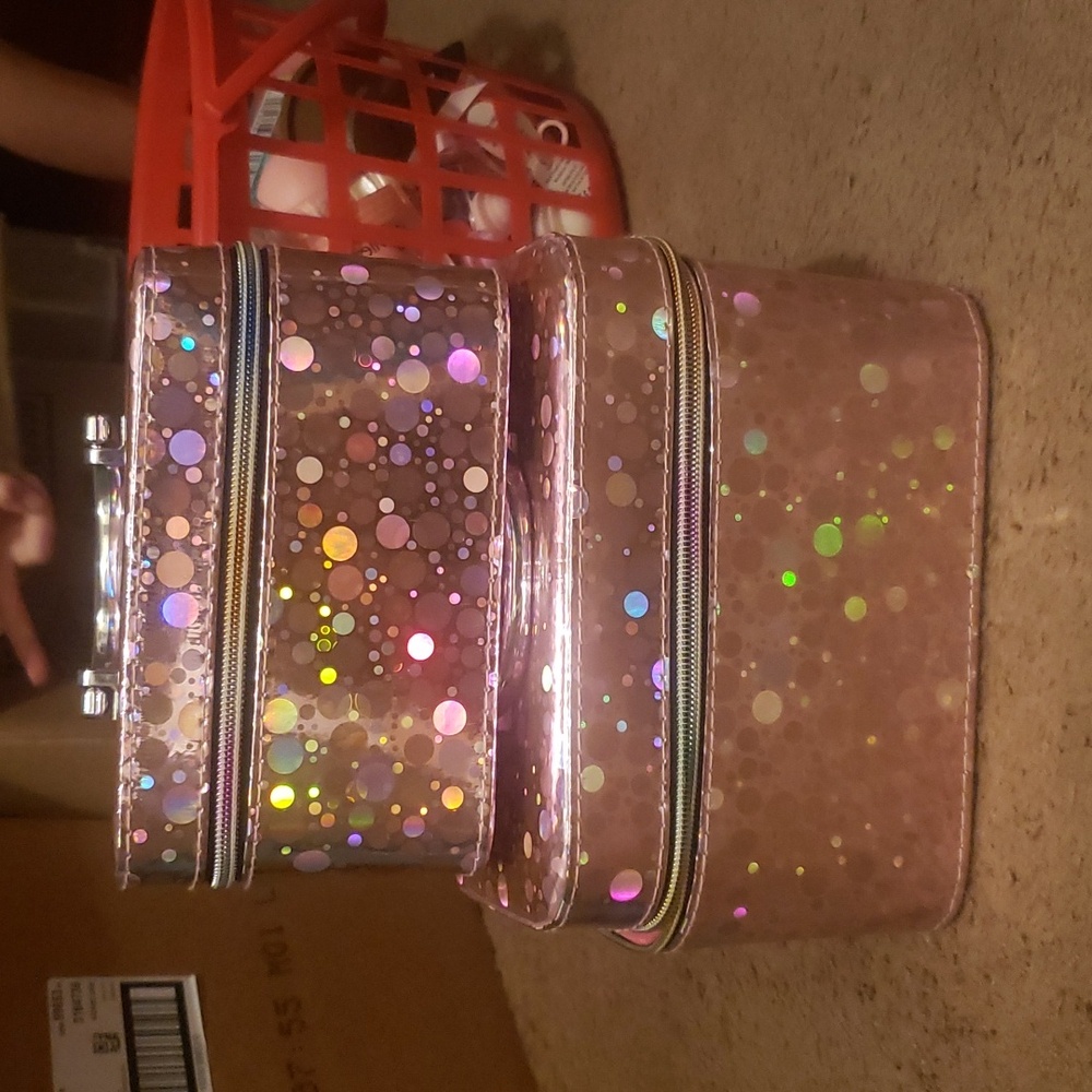 Makeup boxes